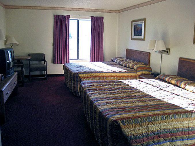 Comfort Inn & Suites Pinetop Show Low Lakeside Exterior foto